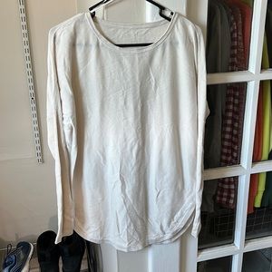 Lululemon long sleeve light sweater